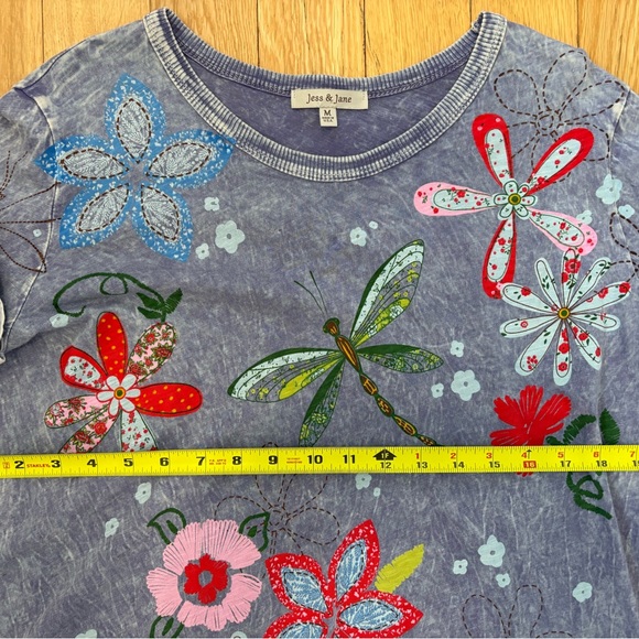Jess & Jane Artsy Dragonfly Floral Tunic Top | Mineral Wash Cotton M Shirt - Picture 6 of 6